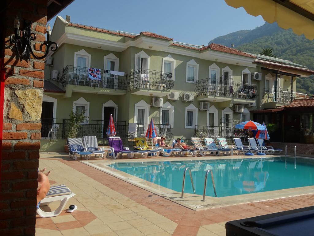 Taner Otel 올루데니스 외부 사진