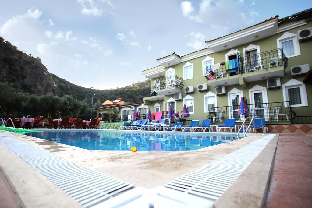 Taner Otel 올루데니스 외부 사진