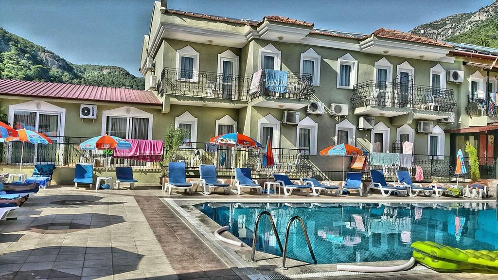Taner Otel 올루데니스 외부 사진