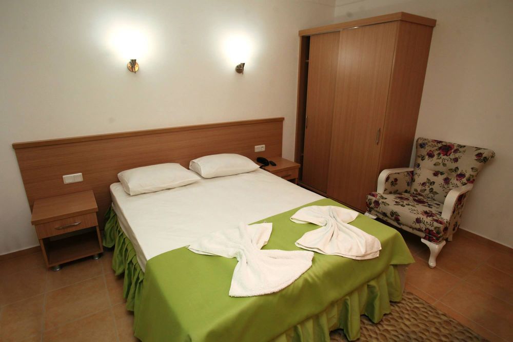 Taner Otel 올루데니스 외부 사진