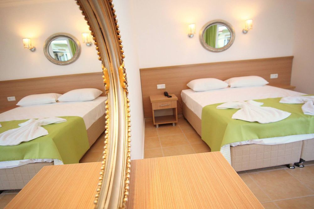 Taner Otel 올루데니스 외부 사진