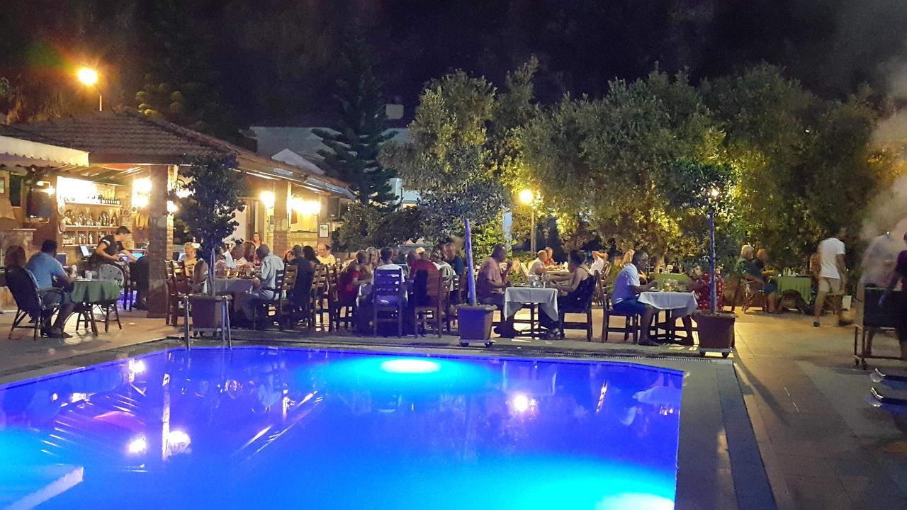 Taner Otel 올루데니스 외부 사진